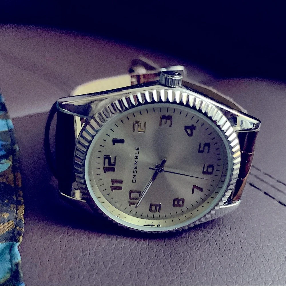 New»Stylish-Clean Men’s Sliver+Gold Classic Brown Leather Watch Band By Ensemble - Picture 7 of 16